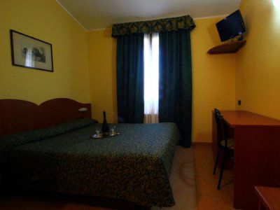 The Hotel Milán
